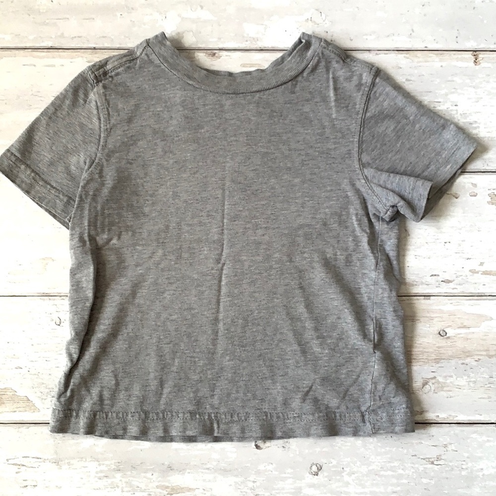 Boys 3T Gray Short Sleeve Tee Shirt 100% Cotton Toddler Basics Size 3